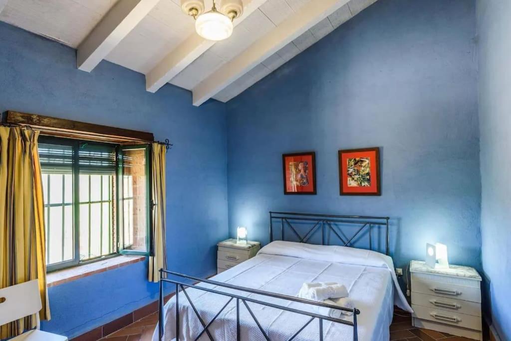 Villa Casa Cortijo En Dehesa Sierra Leon La Puebla de los Infantes Exterior foto